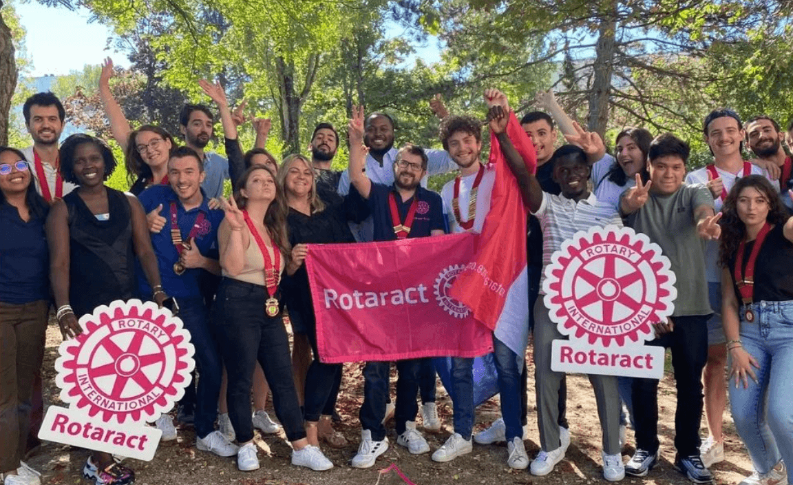 LES BDE A LA PAPA, C’EST FINI ! PLACE AU ROTARACT AVEC ITIC PARIS !