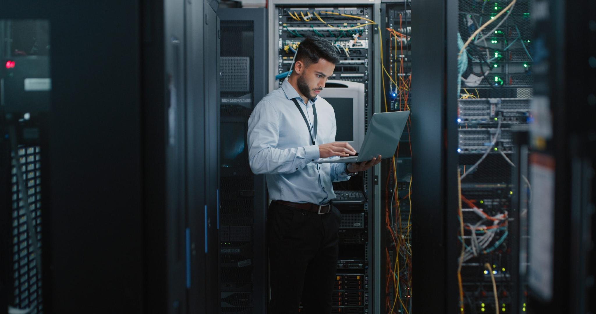 Illustration Métier Ingénieur Réseaux et Cybersécurité